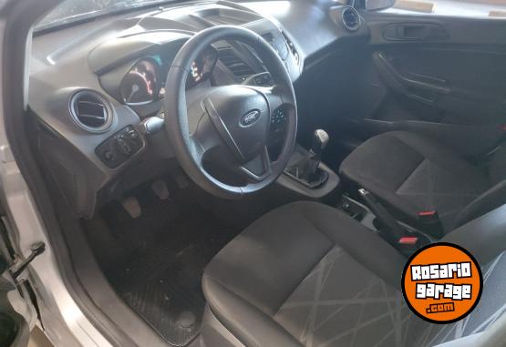 Autos - Ford FIESTA S 2015 Nafta 180000Km - En Venta