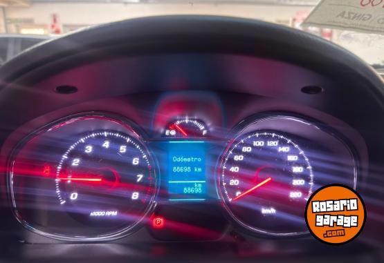 Camionetas - Chevrolet Captiva ls 7 plazas permu 2016 Nafta 88000Km - En Venta
