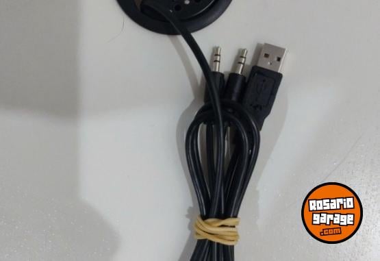 Hogar - Vendo Escritorio de oficina con hub USB + repisa organizadora - En Venta