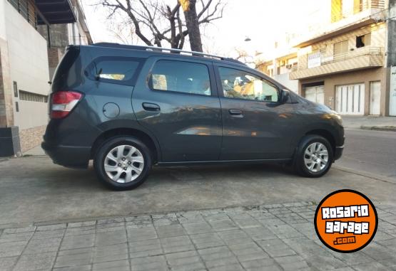 Autos - Chevrolet SPIN LTZ 7 ASIENTOS 2017 Nafta 100000Km - En Venta