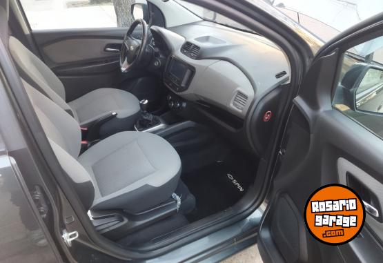 Autos - Chevrolet SPIN LTZ 7 ASIENTOS 2017 Nafta 100000Km - En Venta