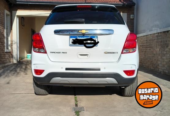 Autos - Chevrolet Tracker LTZ+ AWD 4X4 2017 GNC 87000Km - En Venta