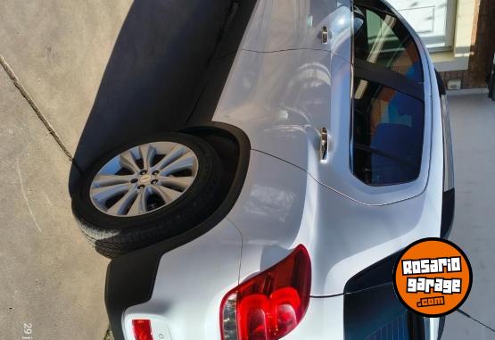Autos - Chevrolet Tracker LTZ+ AWD 4X4 2017 GNC 87000Km - En Venta
