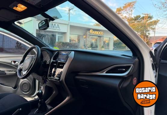 Autos - Toyota YARIS 5 PTAS 1.5 6M/T XLS 2019 Nafta 55600Km - En Venta