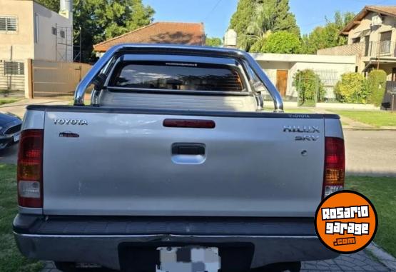 Camionetas - Toyota Srv 4x4 2010 Diesel 120000Km - En Venta