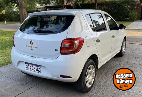Autos - Renault Sandero 2018 Nafta 88000Km - En Venta