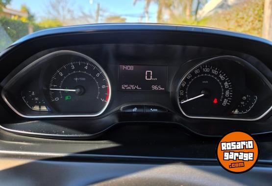 Autos - Peugeot 2008 2016 Nafta 126000Km - En Venta