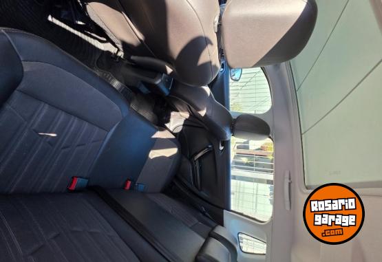 Autos - Peugeot 2008 2016 Nafta 126000Km - En Venta