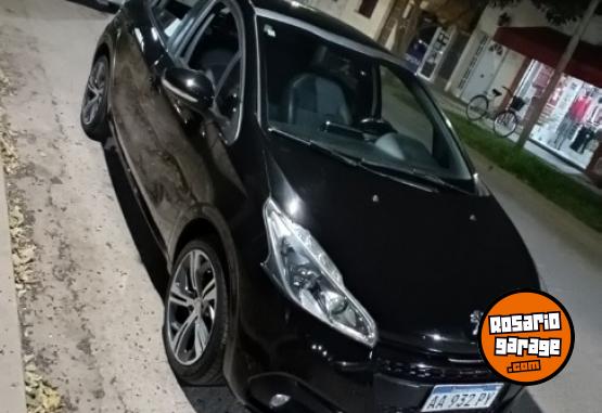 Autos - Peugeot 208 GT 2017 Nafta 130000Km - En Venta