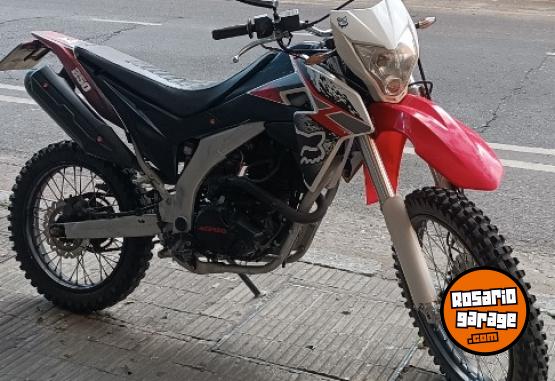 Motos - Gilera Smx 250R 2018 Nafta 11800Km - En Venta