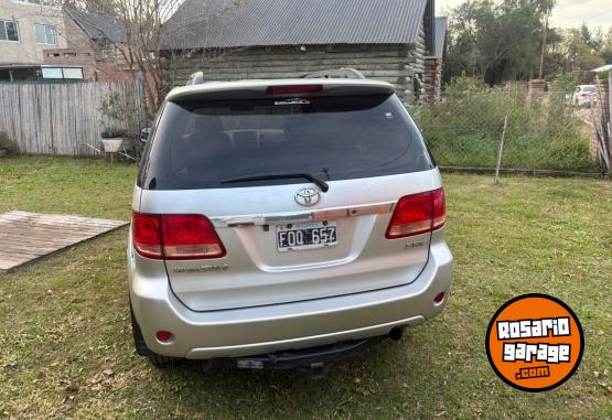 Camionetas - Toyota Sw4 2006 Diesel 432000Km - En Venta