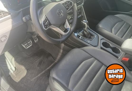 Camionetas - Volkswagen Taos Hightline 2023 Nafta 31000Km - En Venta
