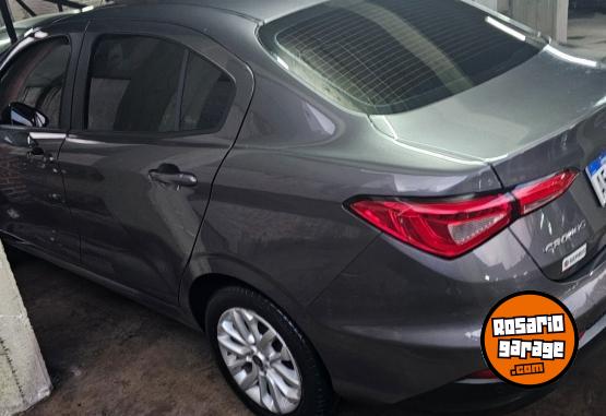 Autos - Fiat Cronos gse drive 1.3 2021 GNC 99500Km - En Venta
