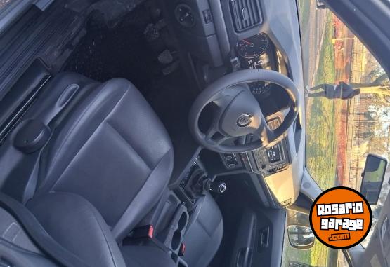 Camionetas - Volkswagen Amarok 140 hp 4 x 4 2023 Diesel 40500Km - En Venta