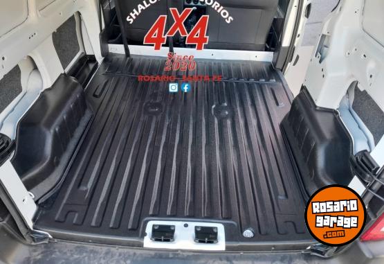Accesorios para Autos - Equipámientos para camioneta Hilux Amarok Ranger S10 frontier Alaskan Maverick titano - En Venta