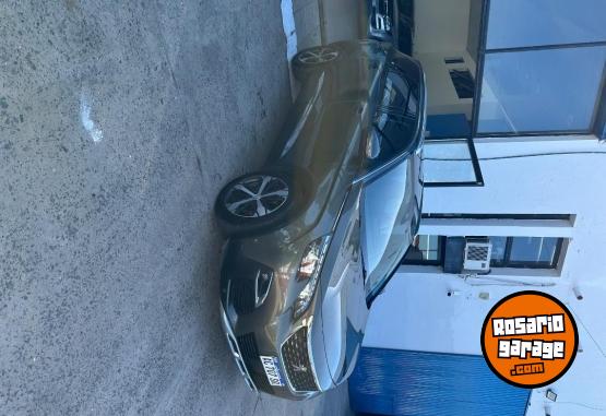 Autos - Peugeot 5008 2018 Diesel 120000Km - En Venta