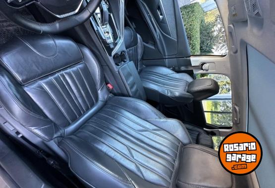 Autos - Peugeot 5008 2018 Diesel 120000Km - En Venta