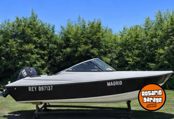 Embarcaciones - LANCHA BUNKER 5100 mercury 60 hp - En Venta