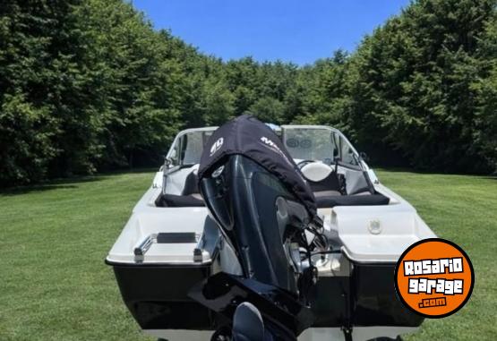 Embarcaciones - LANCHA BUNKER 5100 mercury 60 hp - En Venta