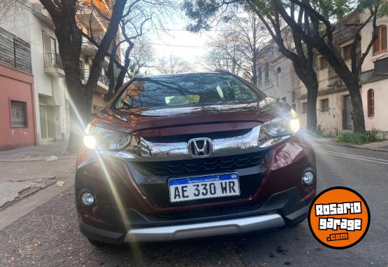Autos - Honda WRV 2020 Nafta 105000Km - En Venta