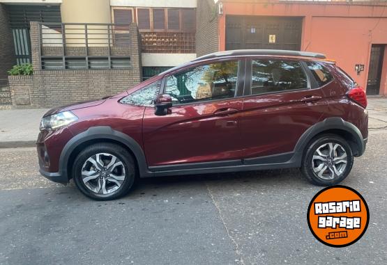 Autos - Honda WRV 2020 Nafta 105000Km - En Venta
