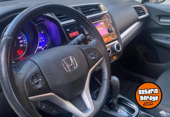 Autos - Honda WRV 2020 Nafta 105000Km - En Venta