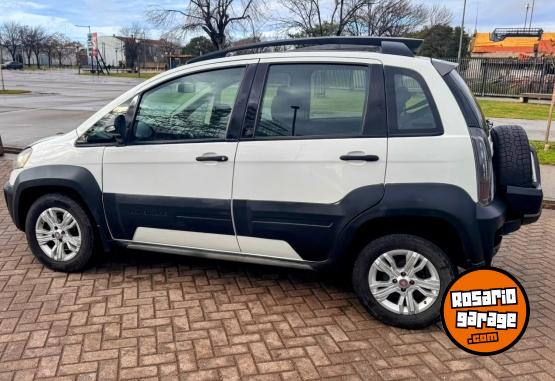 Autos - Fiat IDEA ADVENTURE 1.6 2011 GNC - En Venta