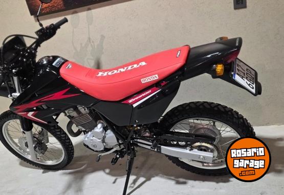 Motos - Honda Honda tornado 2023 Nafta 3800Km - En Venta