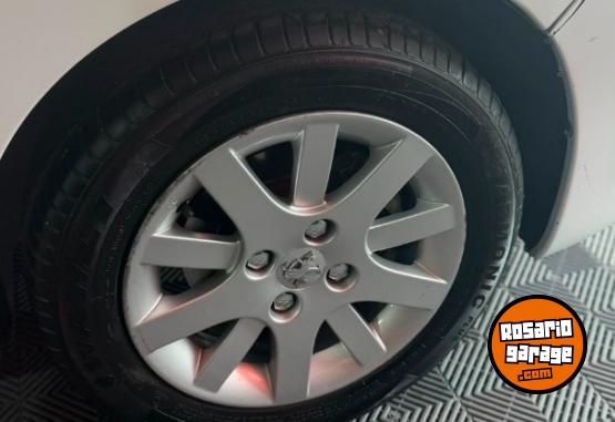 Autos - Peugeot 207 xt premium 1.4 hdi 2012 Diesel 221000Km - En Venta
