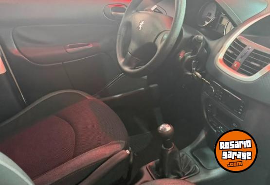 Autos - Peugeot 207 xt premium 1.4 hdi 2012 Diesel 221000Km - En Venta