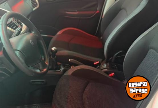 Autos - Peugeot 207 xt premium 1.4 hdi 2012 Diesel 221000Km - En Venta