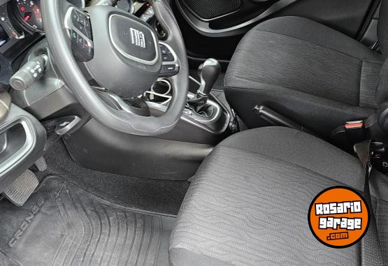 Autos - Fiat Cronos 2025 Nafta 14000Km - En Venta