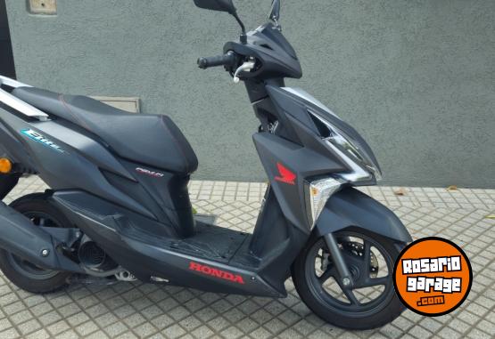 Motos - Honda Elite 125 2021 Nafta 7700Km - En Venta