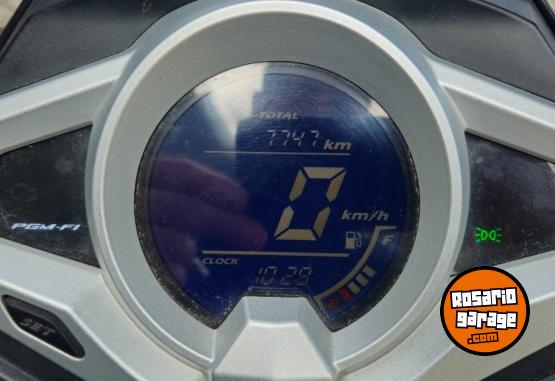 Motos - Honda Elite 125 2021 Nafta 7700Km - En Venta