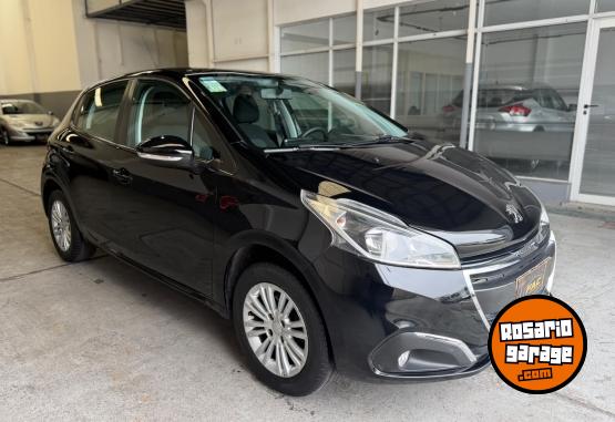 Autos - Peugeot 208 1.5 ALLURE 2016 Nafta 110000Km - En Venta