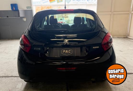 Autos - Peugeot 208 1.5 ALLURE 2016 Nafta 110000Km - En Venta