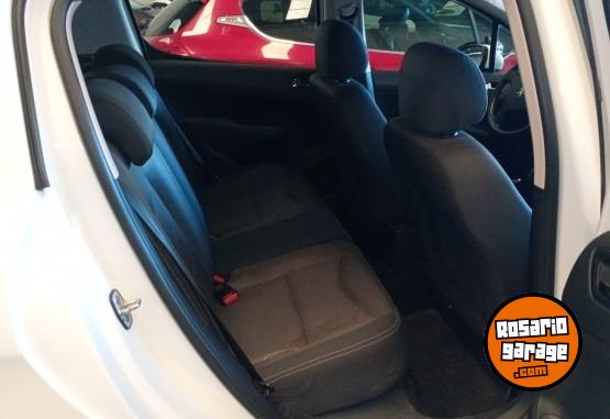 Autos - Peugeot 308 2018 Nafta 105000Km - En Venta