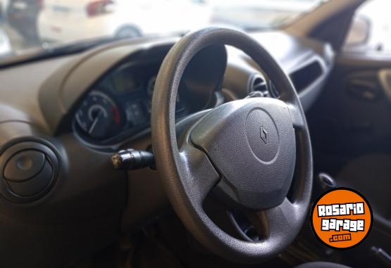 Autos - Renault Sandero 2011 Nafta 50000Km - En Venta