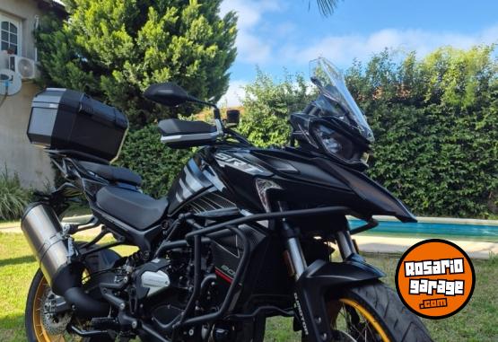 Motos - Qj Motor SRT 800 SX 2025 Nafta 2000Km - En Venta