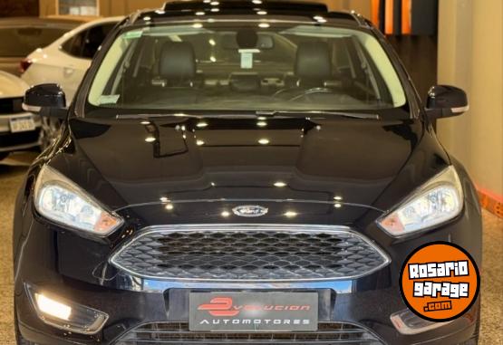Autos - Ford Focus se plus 2015 Nafta 126000Km - En Venta