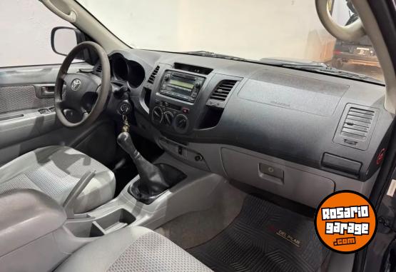 Camionetas - Toyota Hilux 2010 Diesel 191000Km - En Venta