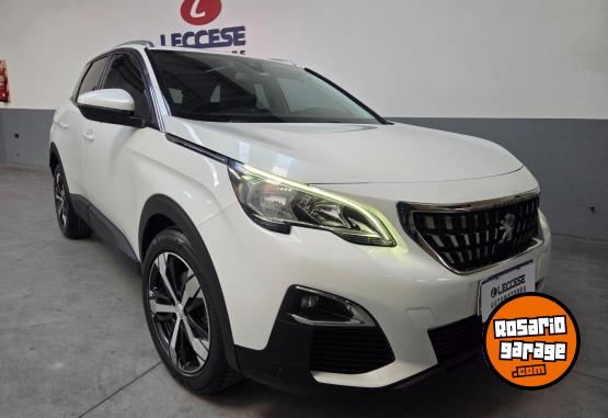 Autos - Peugeot 3008 2019 Nafta 93000Km - En Venta