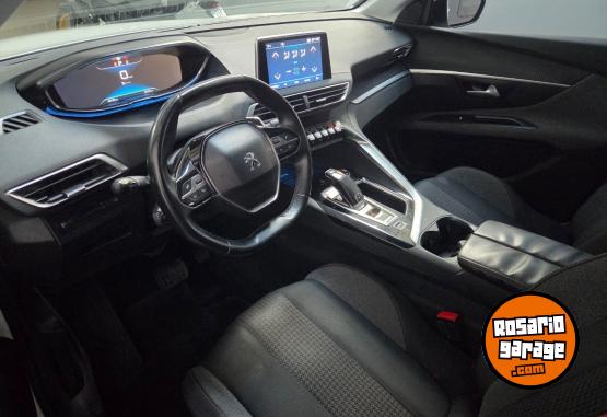 Autos - Peugeot 3008 2019 Nafta 93000Km - En Venta
