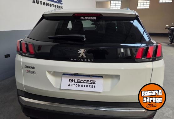 Autos - Peugeot 3008 2019 Nafta 93000Km - En Venta
