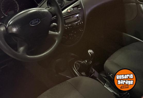 Autos - Ford Focus 2010 Nafta 165000Km - En Venta