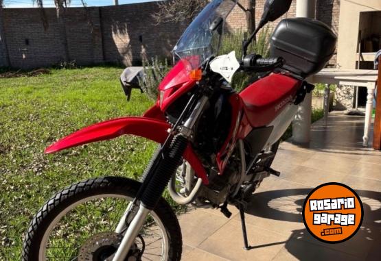 Motos - Honda Tornado 2006 Nafta 40000Km - En Venta