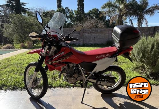 Motos - Honda Tornado 2006 Nafta 40000Km - En Venta