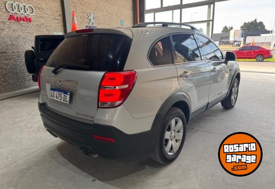Autos - Chevrolet CAPTIVA LS 7 ASIENTOS 2016 Nafta 250000Km - En Venta
