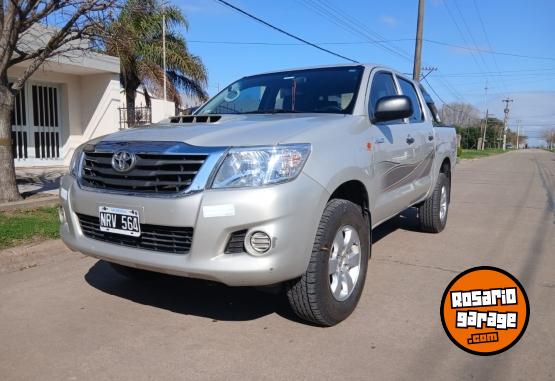 Camionetas - Toyota Hilux 2014 Diesel 120000Km - En Venta