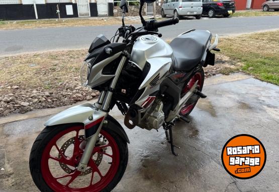 Motos - Honda Twister 2022 Nafta 22222Km - En Venta